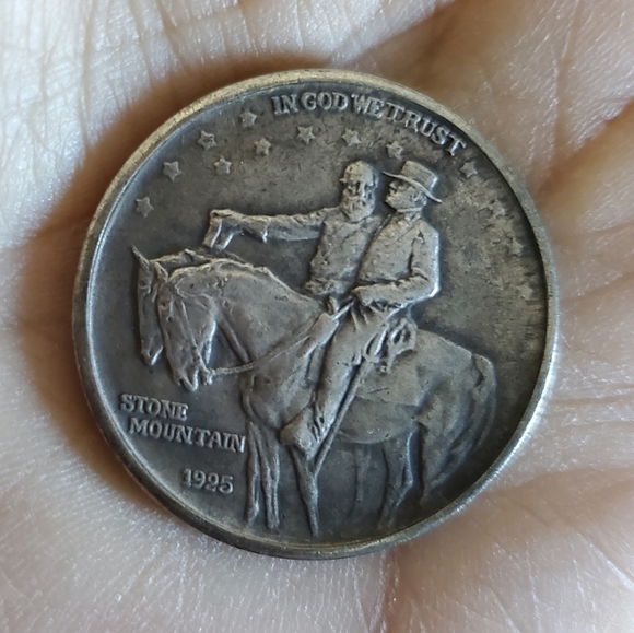 Other - NEW Stone Mountain Georgia Souvenir Coin 1925 L👀K Heavy Metal Replica 🪙